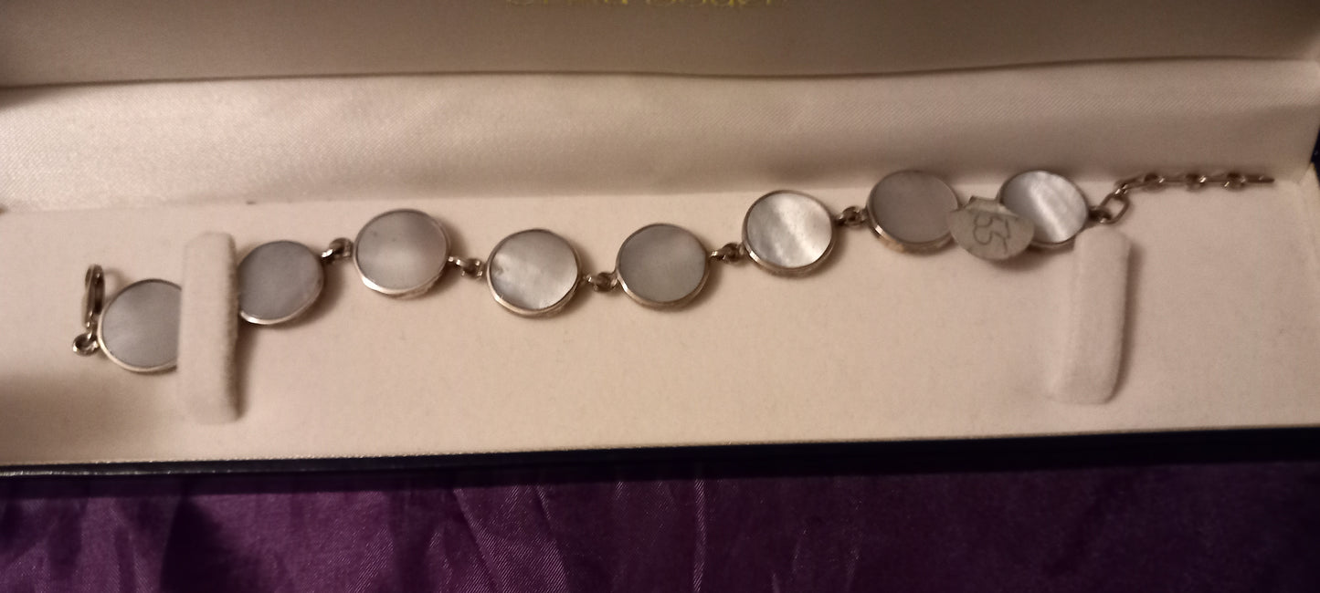 Grey mother of pearl chunky silver bracelet