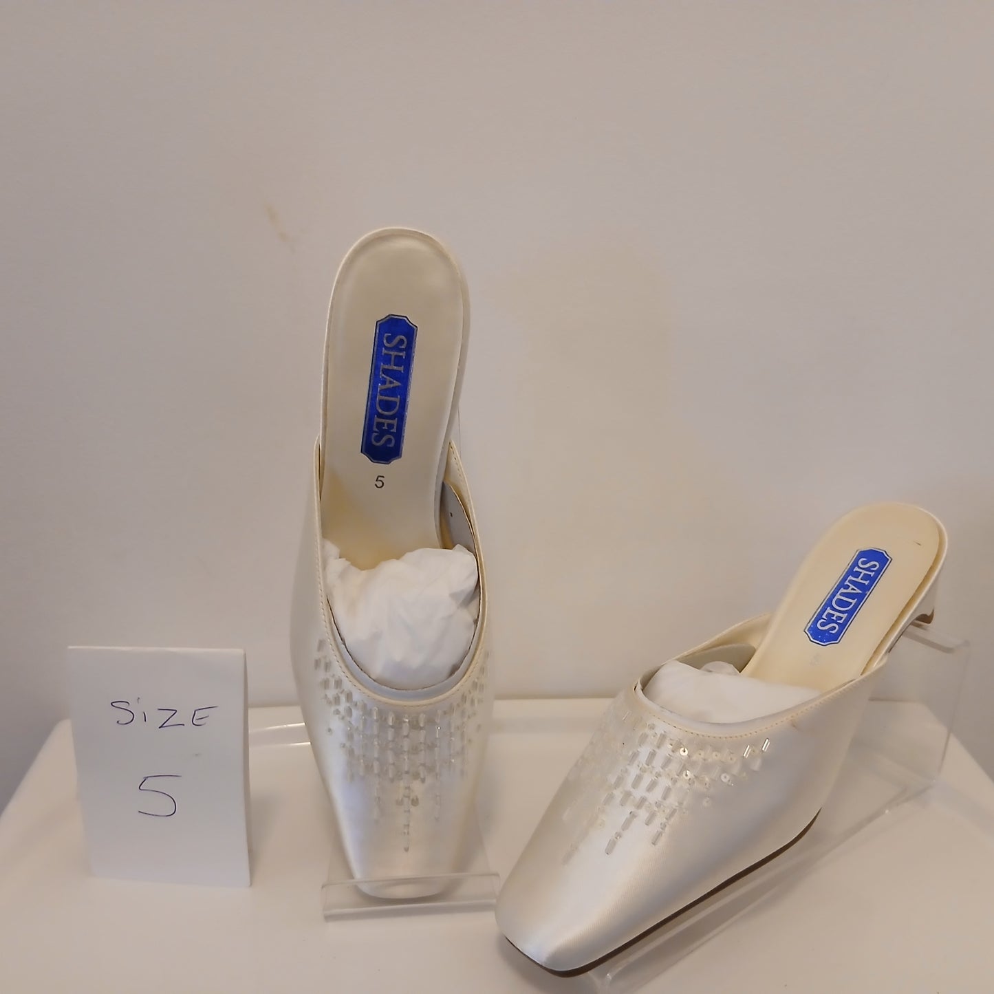 Ivory Satin Shoes - Size 5 (EU)