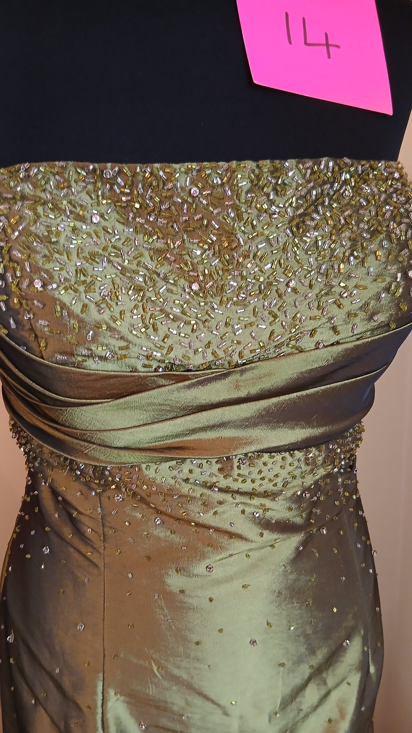 beading at bust