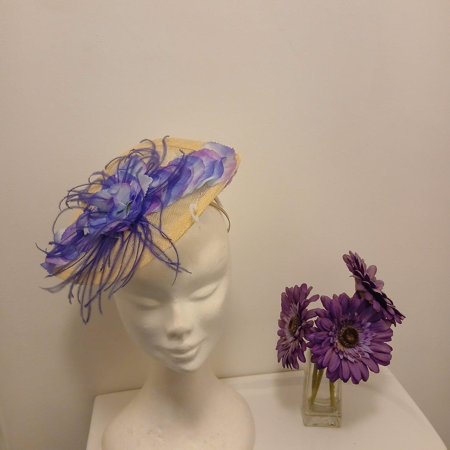 Facinator flores, ivory lilac and purple