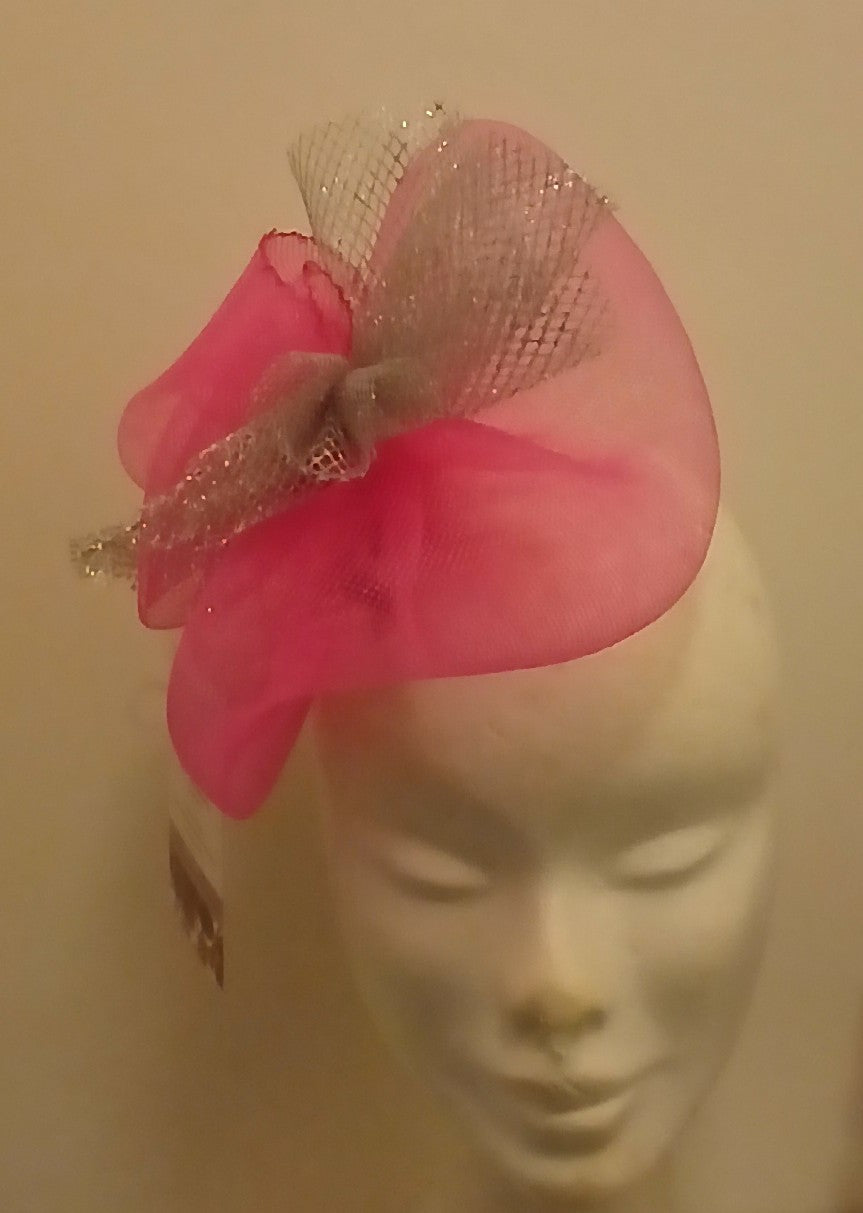 Vibrant Pink Fascinator pima