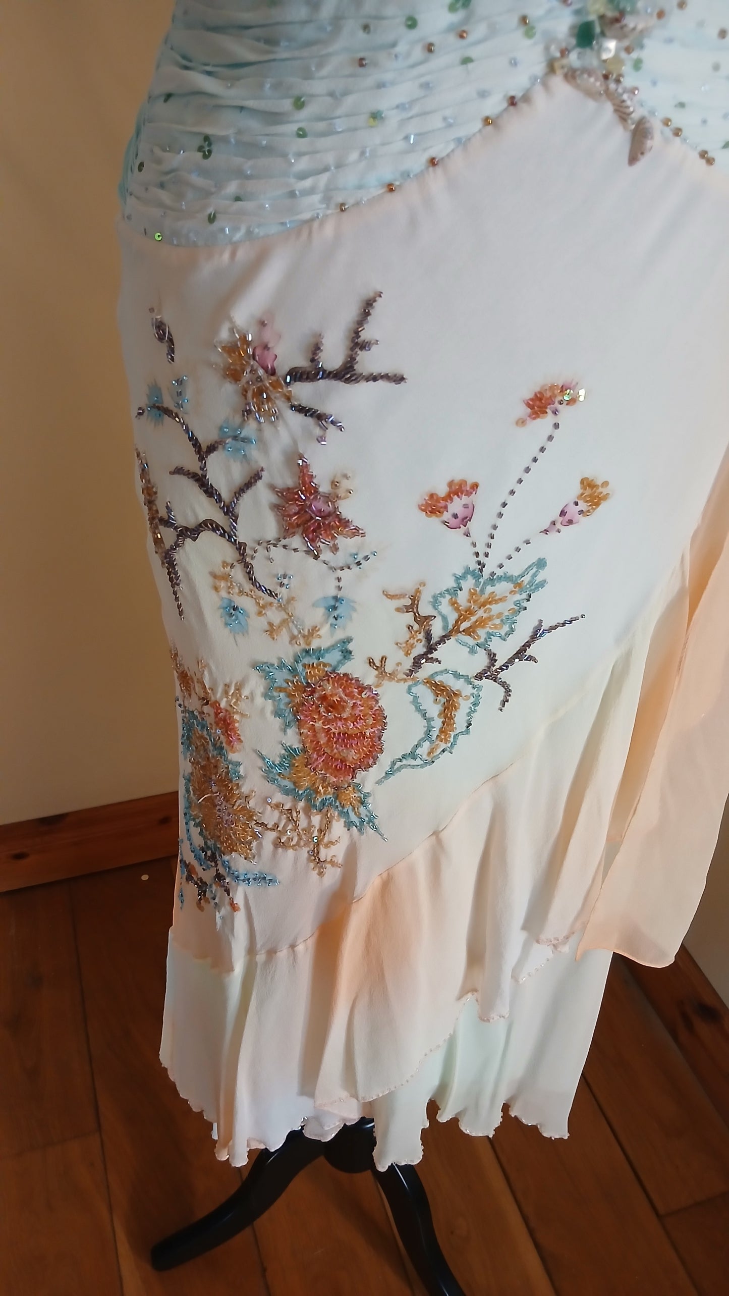 sequin beaded detail size 8/10 hand painted silk dress