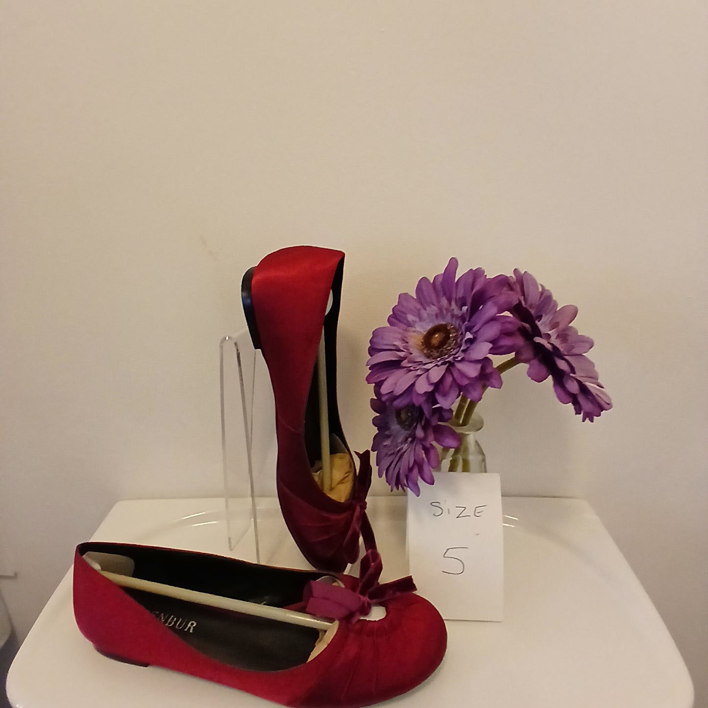 Burgundy velvet pumps size 5
