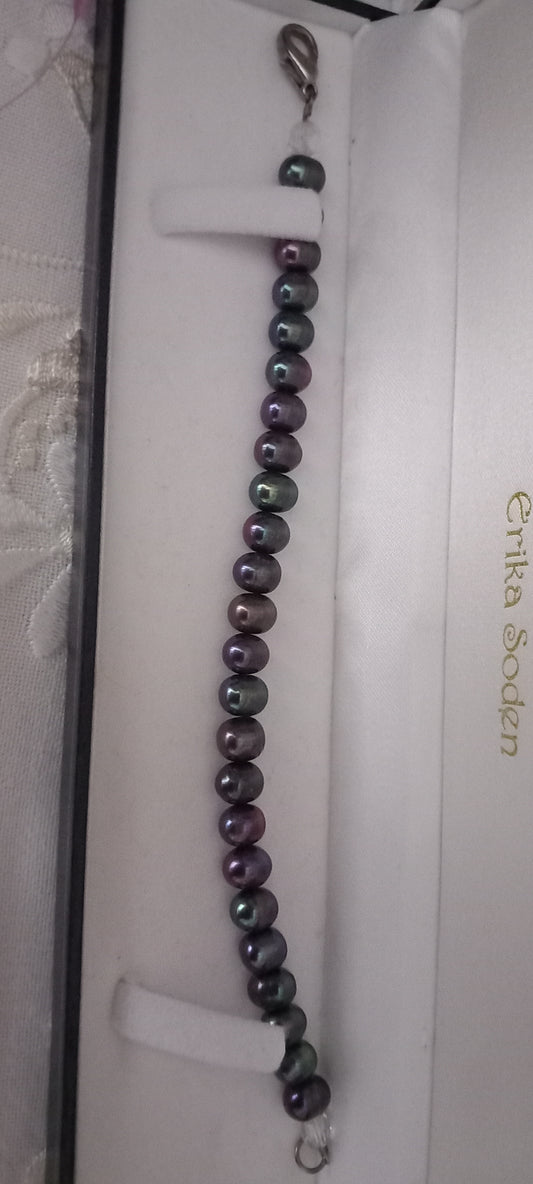 Peacock genuine  pearl bracelet