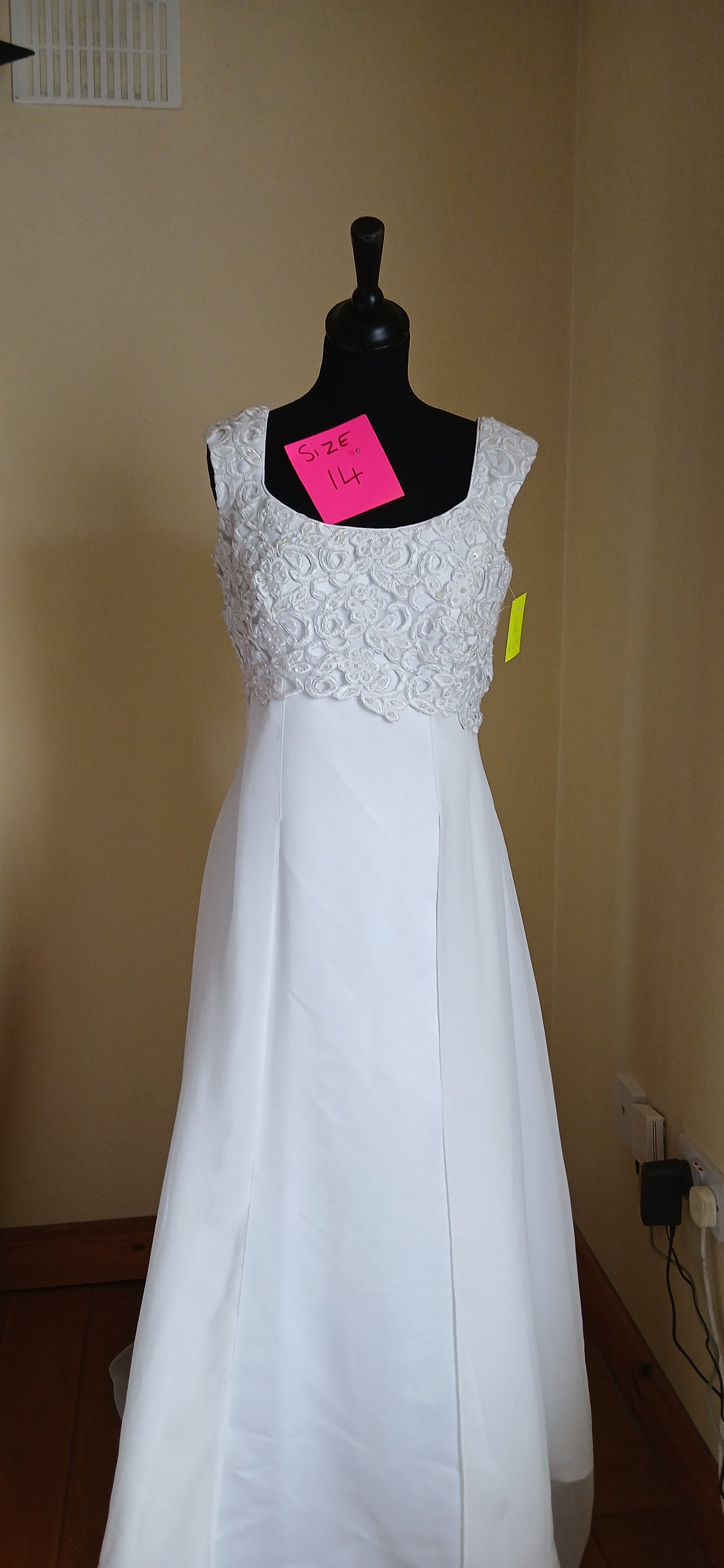 Lace bodice A-line  dress