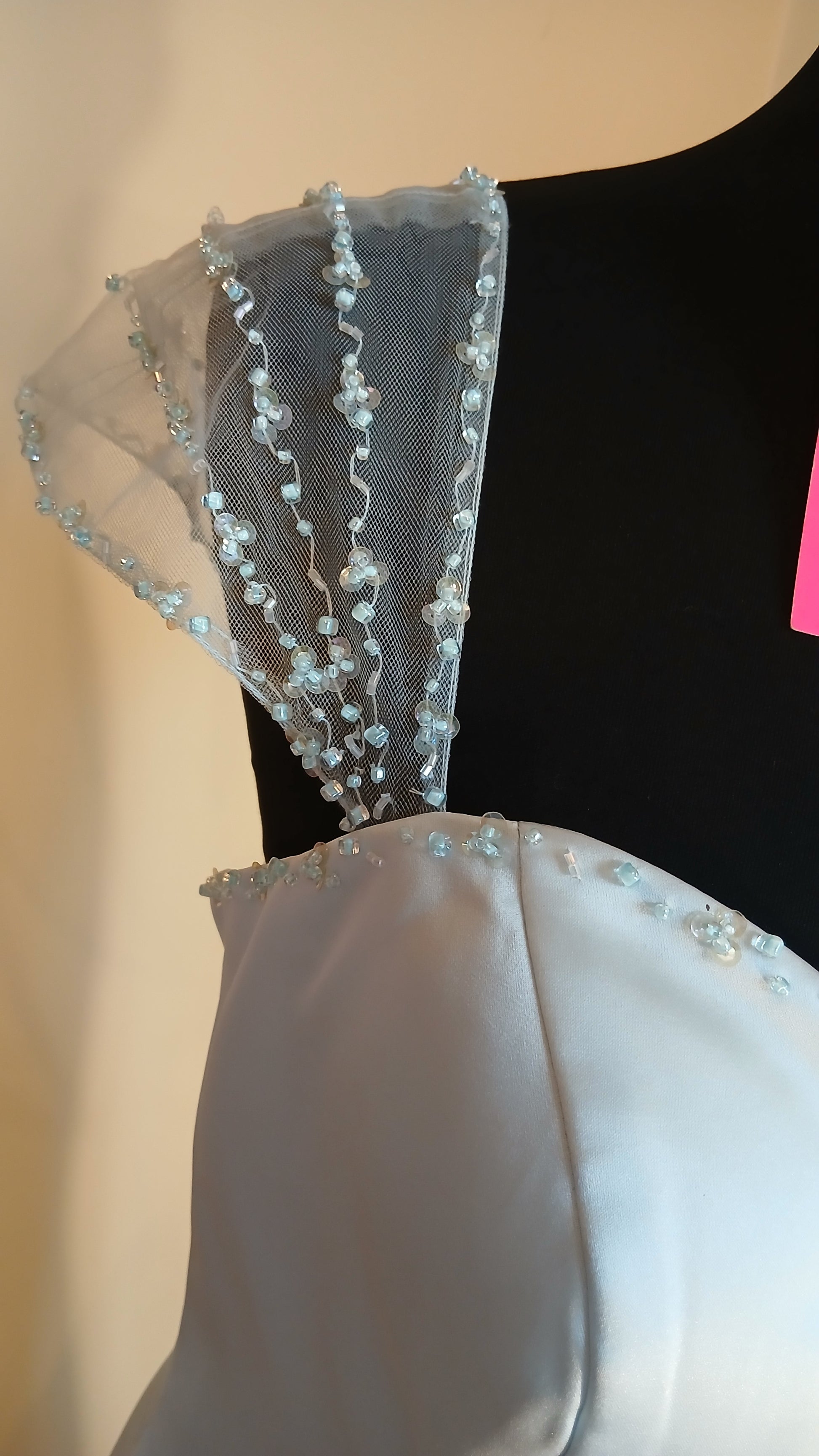 beaded cap sleeve
