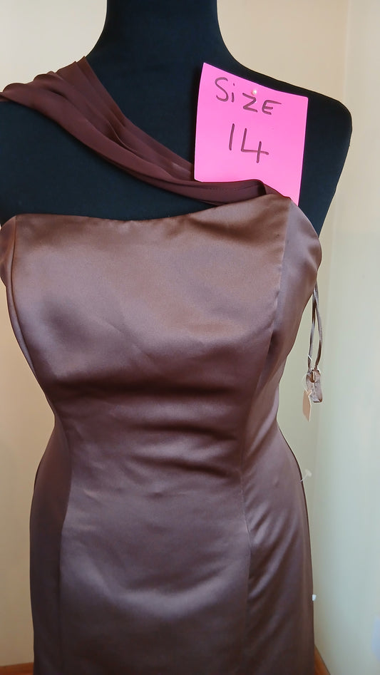 fitted sheath dress in brown satin size 14
