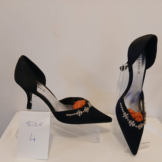 Black shoe  with  crystal  band Size 4