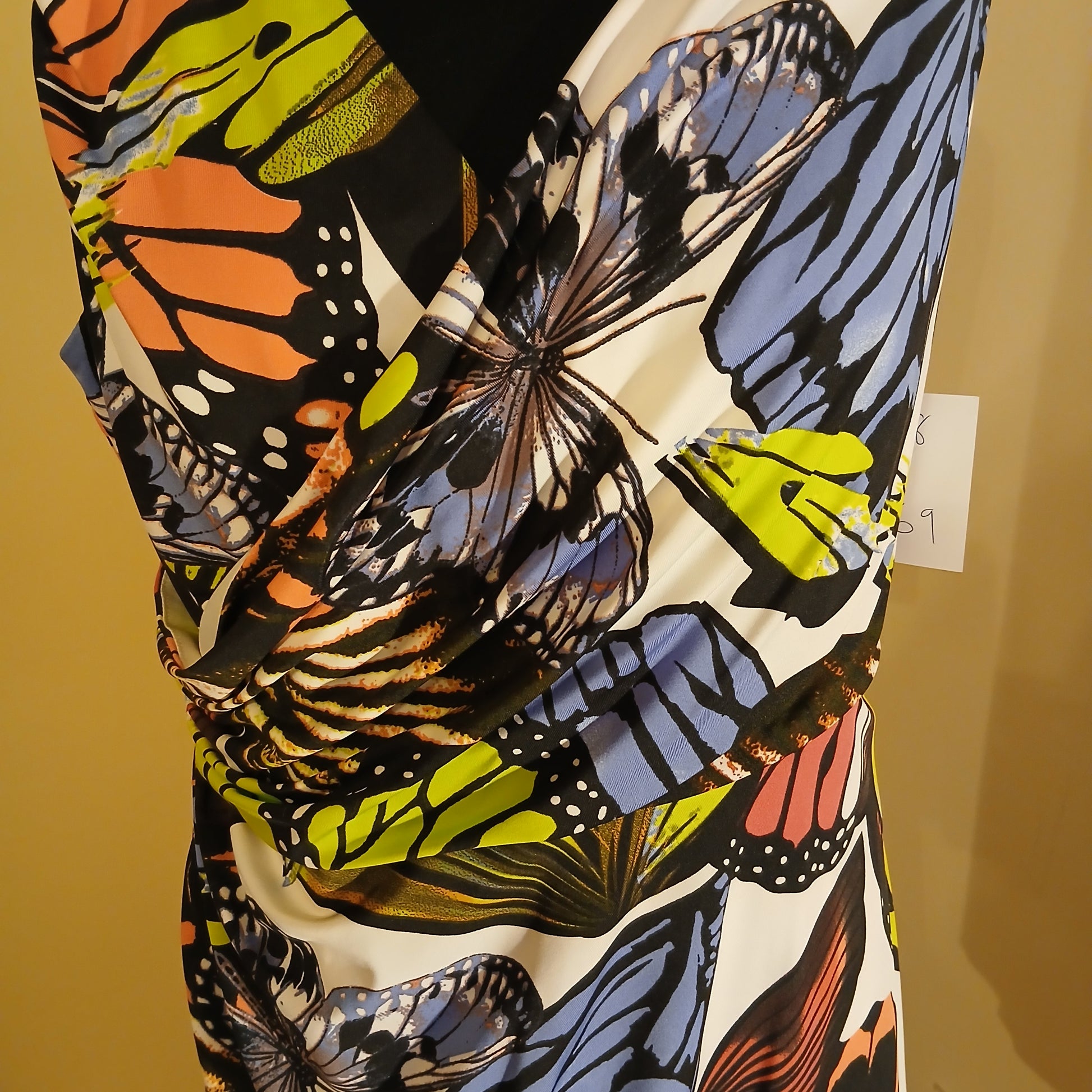 Colorfull butterfly-patterned fabric